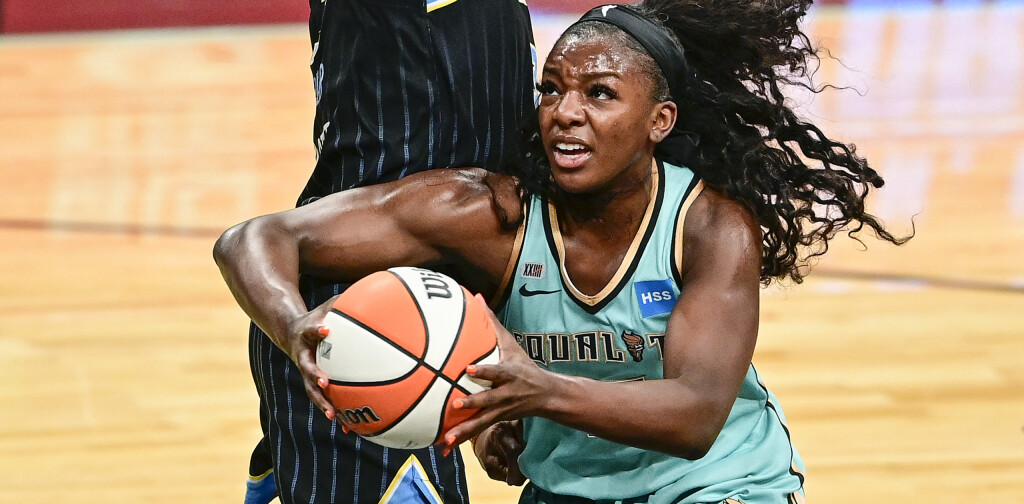 NEW YORK, NEW YORK - JUNE 24: Michaela Onyenwere #12 of the New York Liberty drives to the basket against the Chicago Sky at Barclays Center on June 24, 2021 in New York City. (Photo by Steven Ryan/Getty Images)